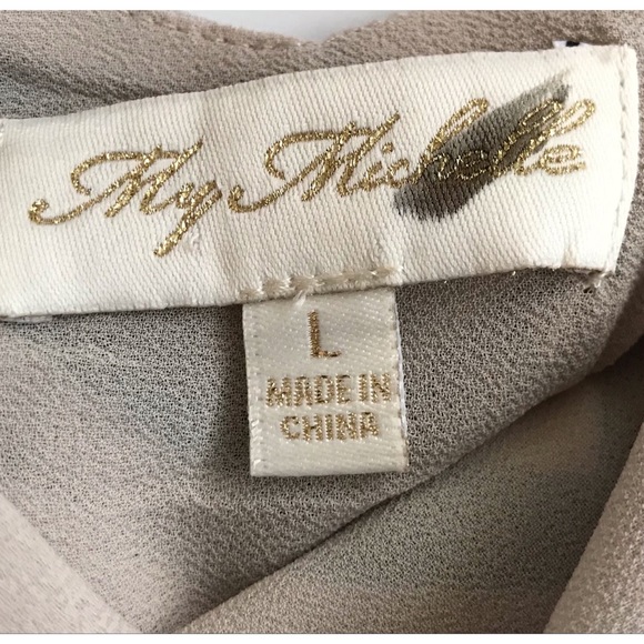 My Michelle Teal and Cream Chevron Print Top Large - Picture 4 of 9